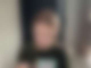 AndreaMordeci's Live Sex Cam Show