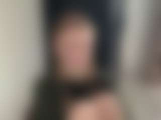 AndreaMordeci's Live Sex Cam Show