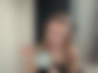 AndreaMordeci's Live Sex Cam Show