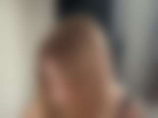 AndreaMordeci's Live Sex Cam Show