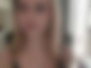 AndreaMordeci's Live Sex Cam Show