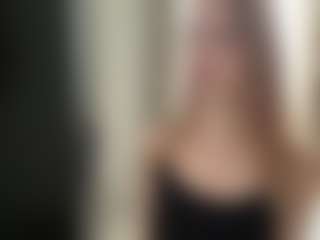 AndreaMordeci's Live Sex Cam Show