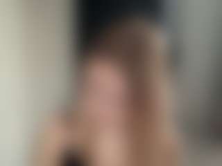 AndreaMordeci's Live Sex Cam Show