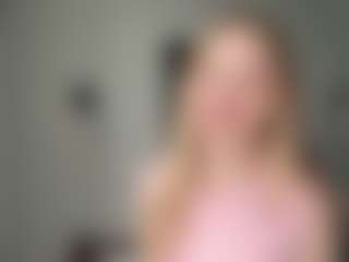 AndreaMordeci's Live Sex Cam Show