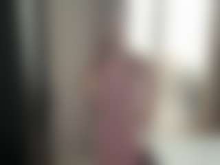 Live cam show with AndreaMordeci - Blue Eyes on madthumbs