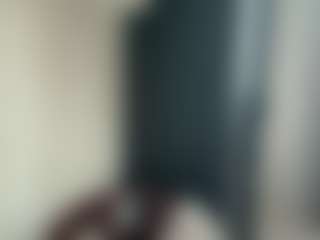 Live cam show with AndreaMordeci - College on Camming Site