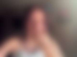 Mira's Live Sex Cam Show