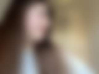 Live cam show with Lora - New Big Ass on liverealitysex.com