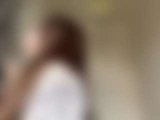 Lora's Live Sex Cam Show