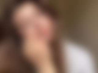 Lora's Live Sex Cam Show