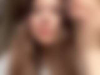 Live cam show with Lora - College Brown Hair on Camsoda