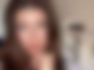 Live cam show with Lora - Fingers on Dare Cams