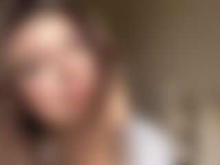 Live cam show with Lora - Blowjob Brown Hair on CamSodaAdn