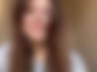 Live cam show with Lora - Huge on Mixed Magazine Live
