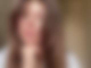 Lora's Live Sex Cam Show