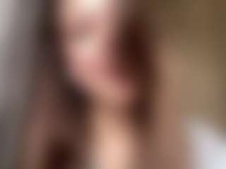 Lora's Live Sex Cam Show