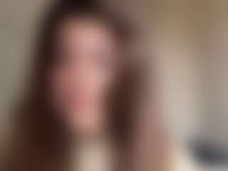 Lora's Live Sex Cam Show