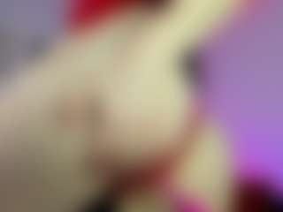 ButtyyCherry's Live Sex Cam Show