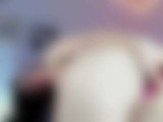 ButtyyCherry's Live Sex Cam Show