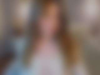 Live cam show with Caroline - Skinny White on hornycams.live