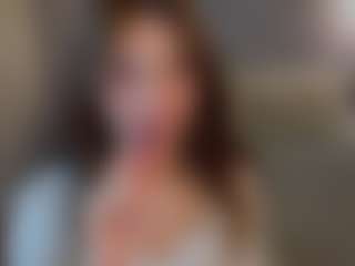 Live cam show with Caroline - Striptease Young Adult on Soda Cam