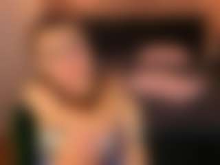 Live cam show with Caroline - Lean on LiveSexCams6