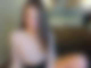 Live cam show with Caroline - Green Eyes on Camming Site