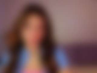 Live cam show with Caroline - Camel Toe on sexylive.show