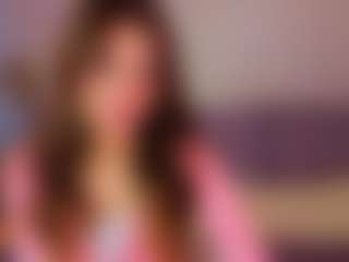 Live cam show with Caroline - Green Eyes on Uber Horny