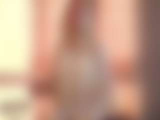 Live cam show with DrewAlmanza - Blonde Hair on SpunkLive