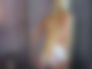 Live cam show with DrewAlmanza - New Teen (18+) on livesuperchat.net