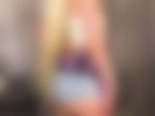 Live cam show with DrewAlmanza - Blonde Hair Small Tits on Camsoda