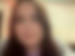 Live cam show with EmmaSheets - New Sexwebcam on CamClone