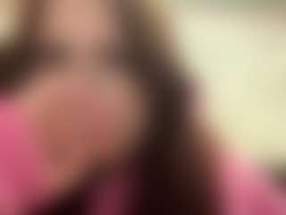 Live cam show with EmmaSheets - College on Hubzter Live