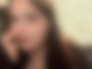 Live cam show with EmmaSheets - Deepthroat on CSO-WL