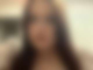 Live cam show with EmmaSheets - Average on SmokeAndPoke