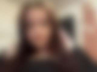 Live cam show with EmmaSheets - Wet on Camsoda