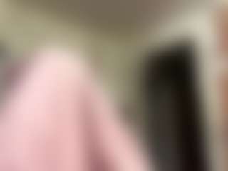 Live cam show with EmmaSheets - Pornstar on madthumbs
