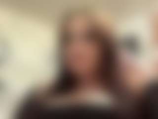 Live cam show with EmmaSheets - New White on studioflirtlive.com | united states