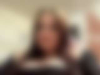 Live cam show with EmmaSheets - Blowjob Brown Hair on eurowanks.com