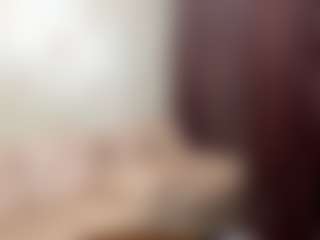 EvitaSarconi's Live Sex Cam Show