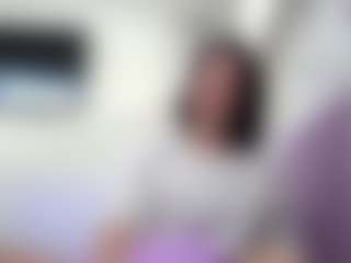 Live cam show with HenriettaRiske - New White on EXY | germany