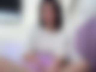 Live cam show with HenriettaRiske - Facial Piercings on studioflirtlive.com
