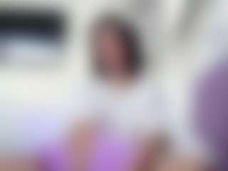 HenriettaRiske's Live Sex Cam Show