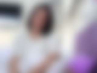 HenriettaRiske's Live Sex Cam Show