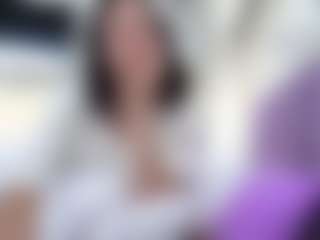 HenriettaRiske's Live Sex Cam Show