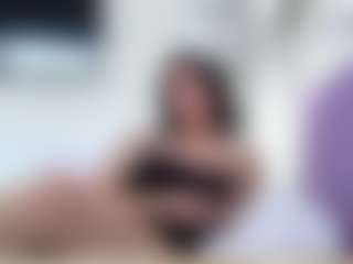 HenriettaRiske's Live Sex Cam Show