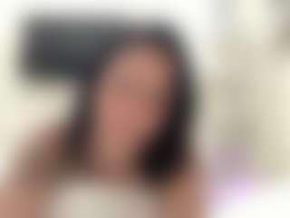 HenriettaRiske's Live Sex Cam Show