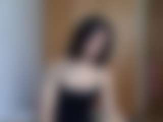 HenriettaRiske's Live Sex Cam Show