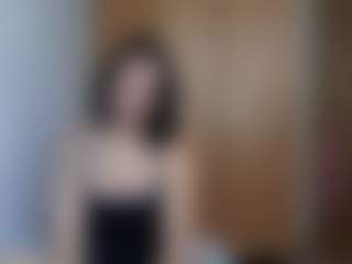 HenriettaRiske's Live Sex Cam Show